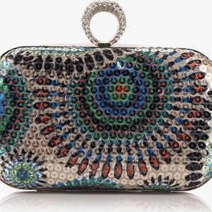 Multicolor sequin clutch